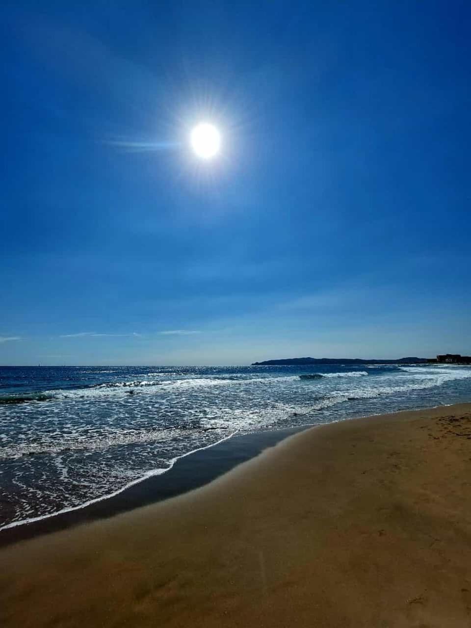 Mediterrania 98 Торроэлья-де-Монгри Экстерьер фото